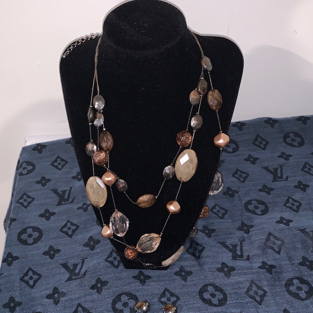 Elegant Multi-Color Beaded Necklace and Earrings Set
